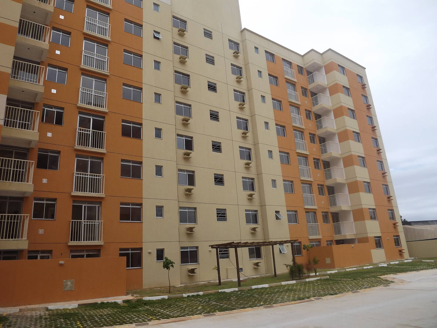 #1296771923 - Apartamento para Locação em Lauro de Freitas - BA