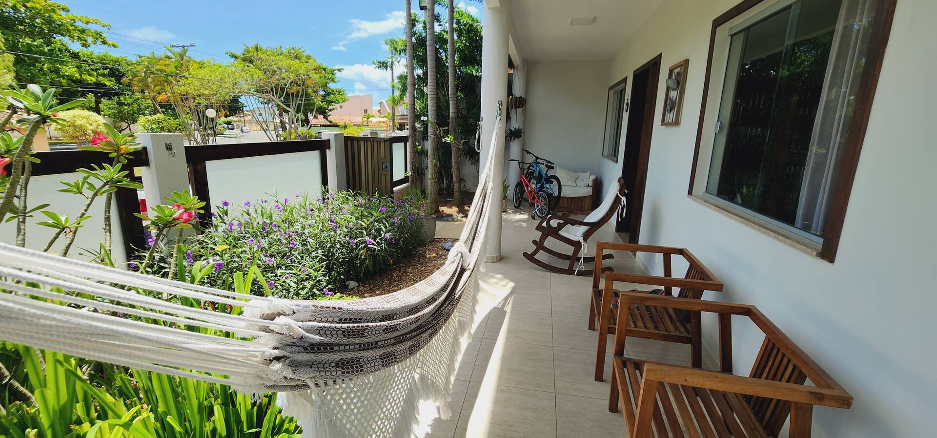 #406 - Casa para Venda em Camaçari - BA