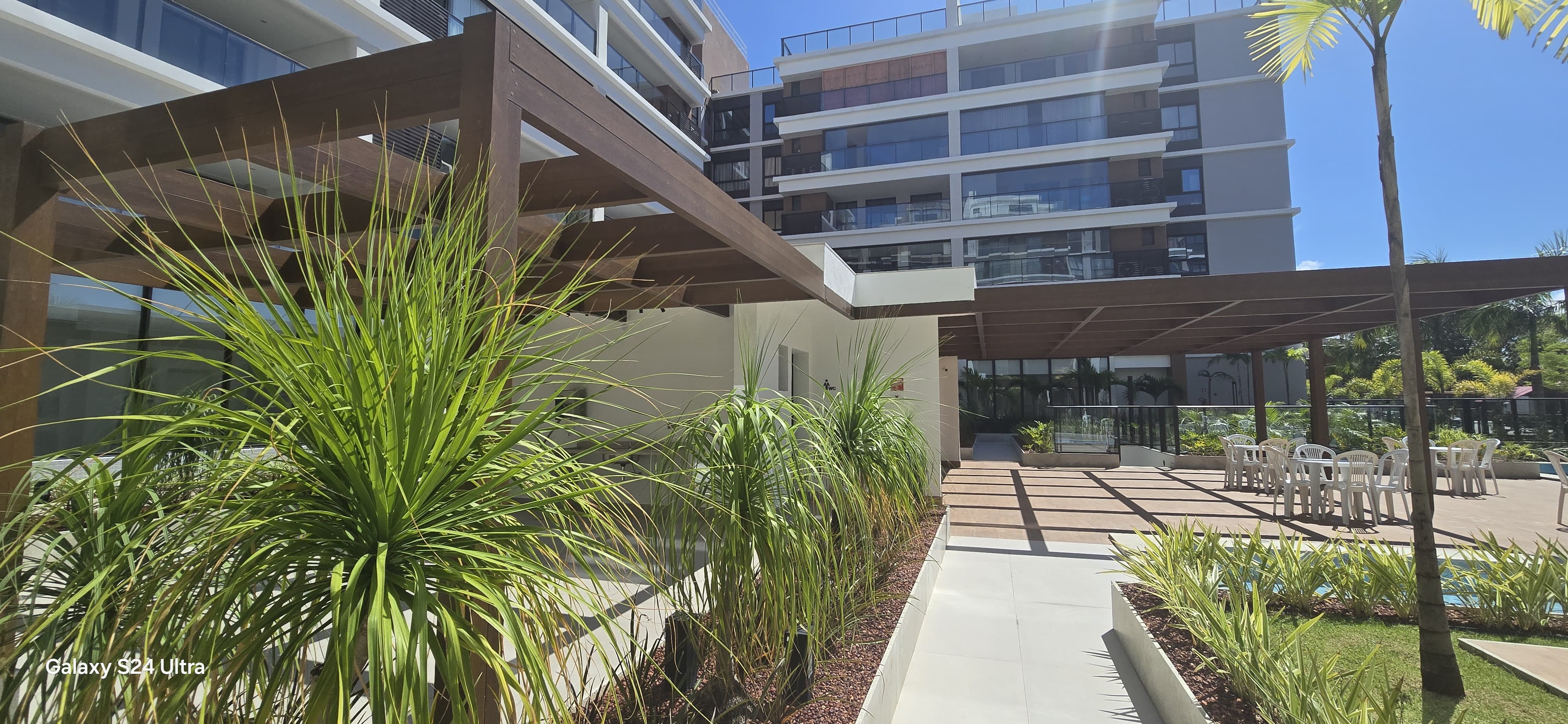 #463 - Apartamento para Venda em Lauro de Freitas - BA