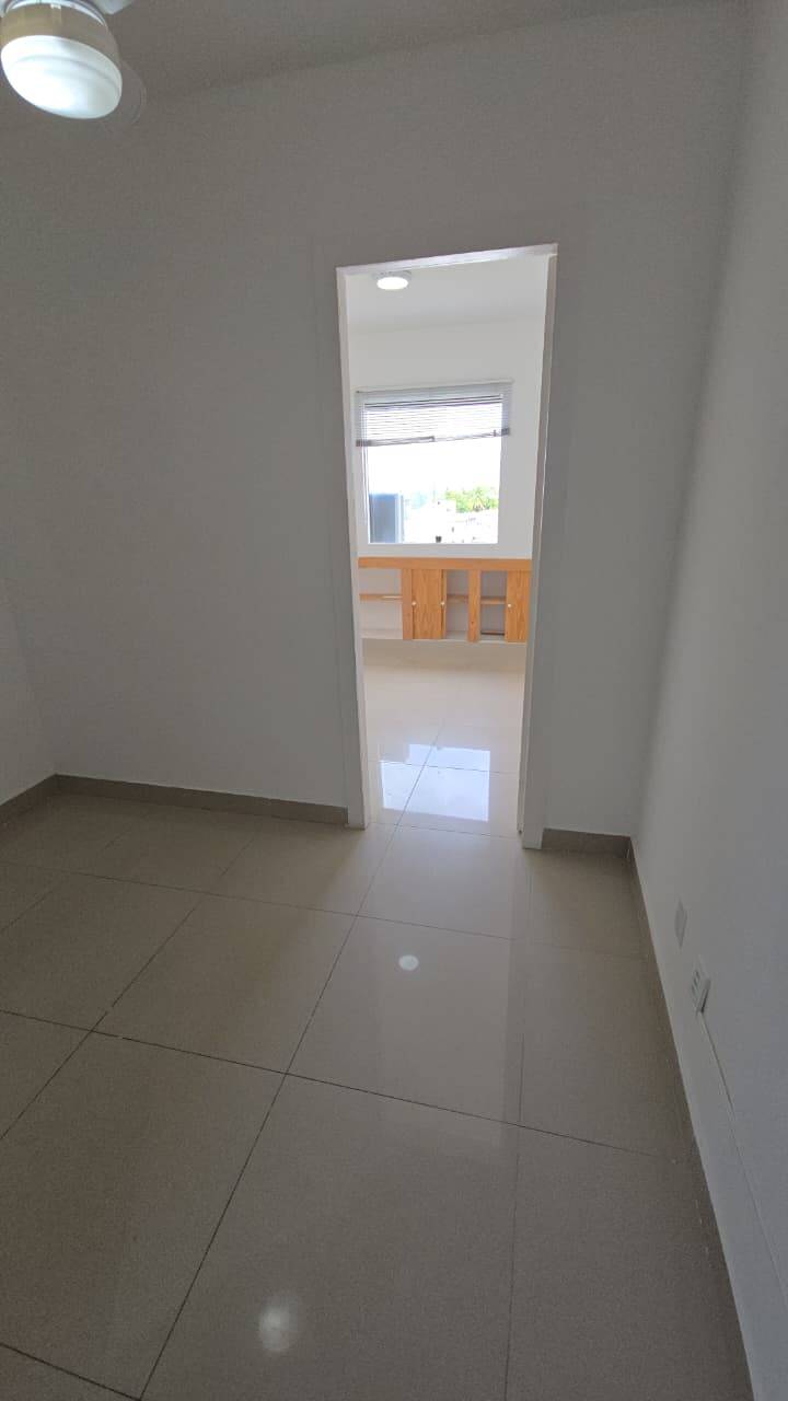 #472 - Sala Comercial para Locação em Lauro de Freitas - BA