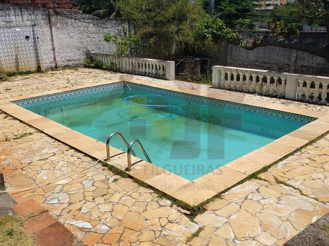 Casa para Venda em Lauro de Freitas - 4