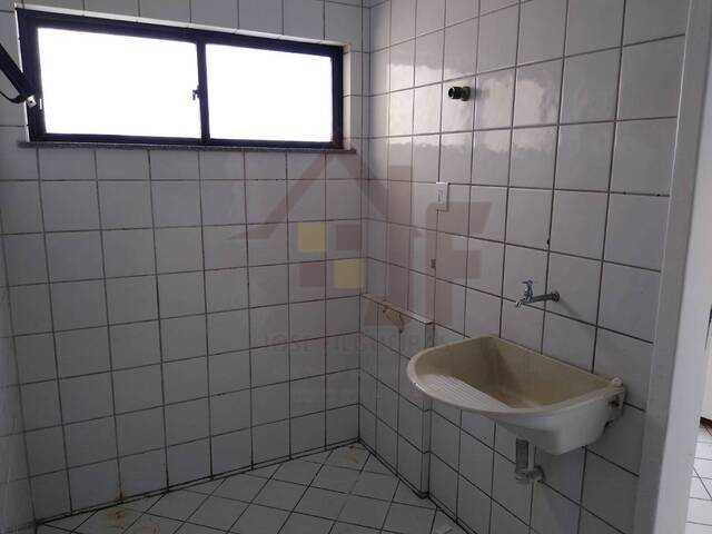 Apartamento para Venda em Feira de Santana - 4