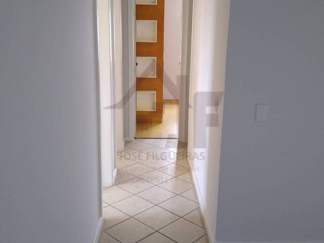Apartamento para Venda em Feira de Santana - 5