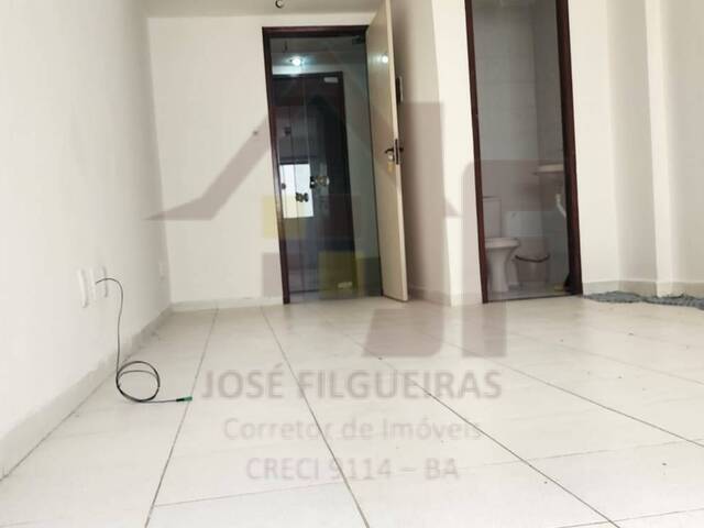 #402 - Sala Living para Venda em Lauro de Freitas - BA
