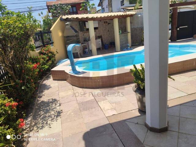 #435 - Casa em condomínio para Venda em Lauro de Freitas - BA