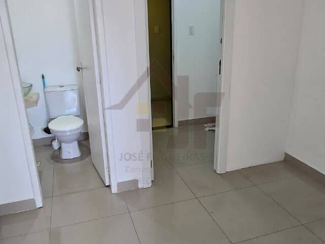 Sala Comercial para Locação em Lauro de Freitas - 5